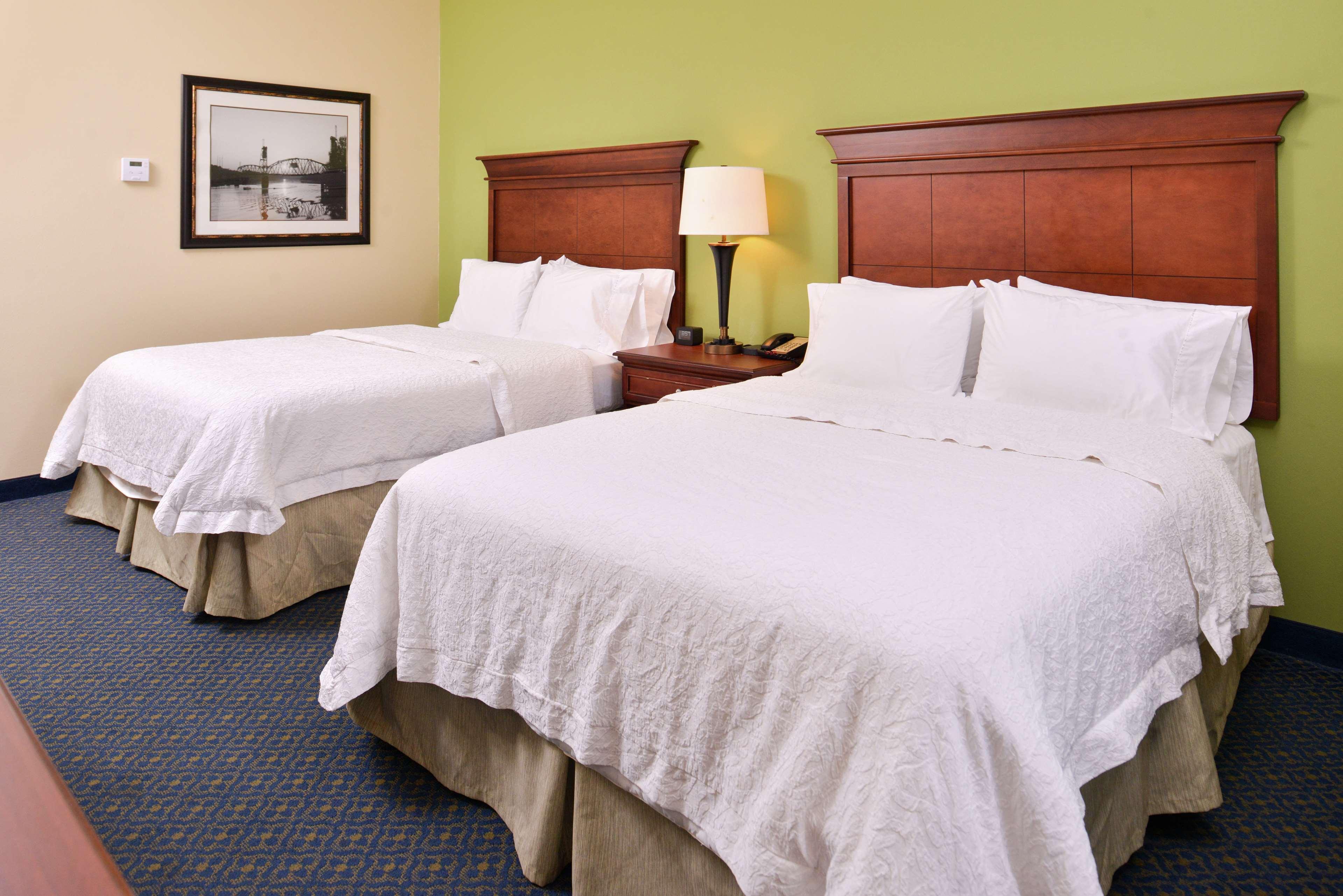 Hampton Inn Jackson-College Avenue Eksteriør bilde
